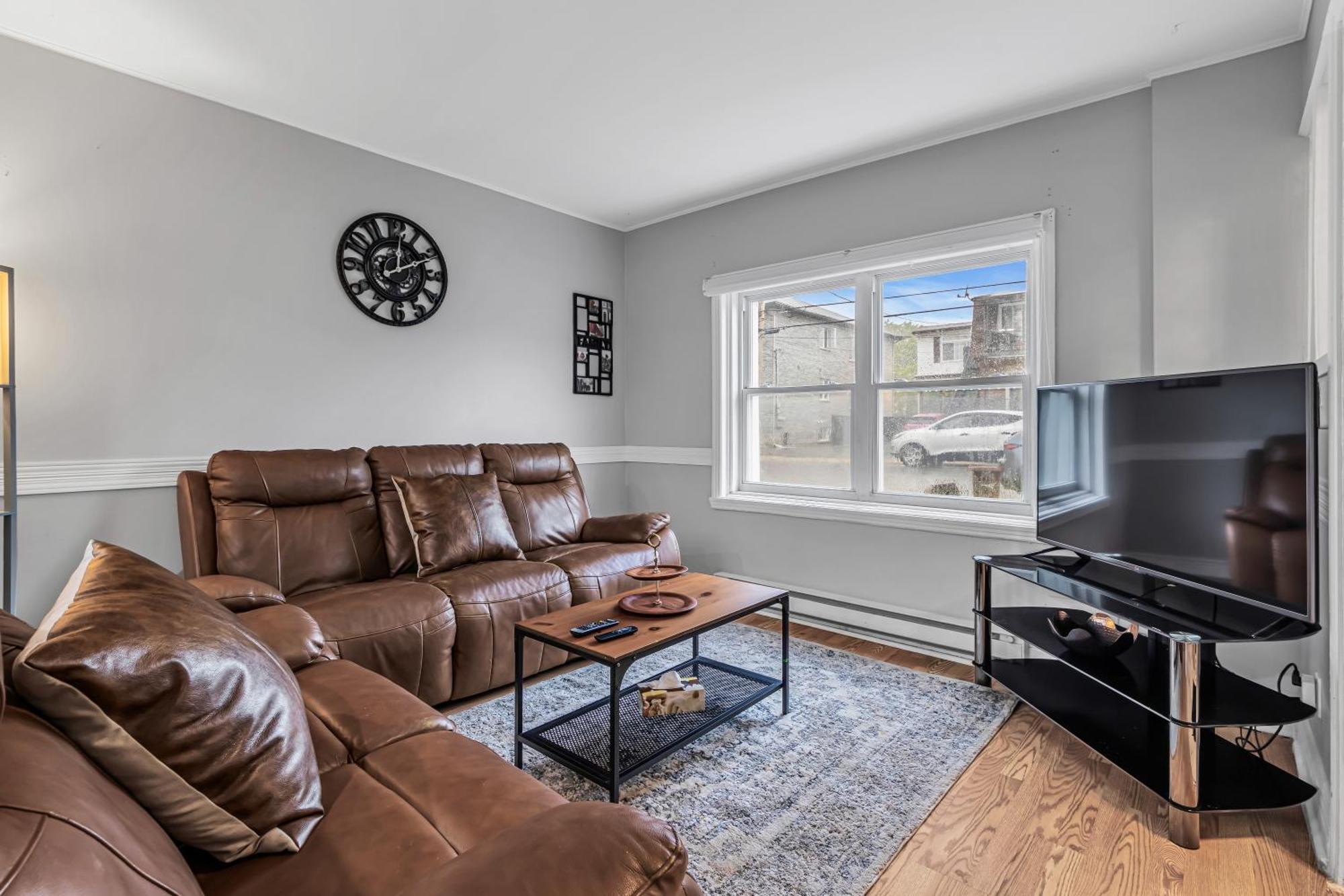 Beautiful 2 Bdr South Shore Montreal Longueuil Dış mekan fotoğraf